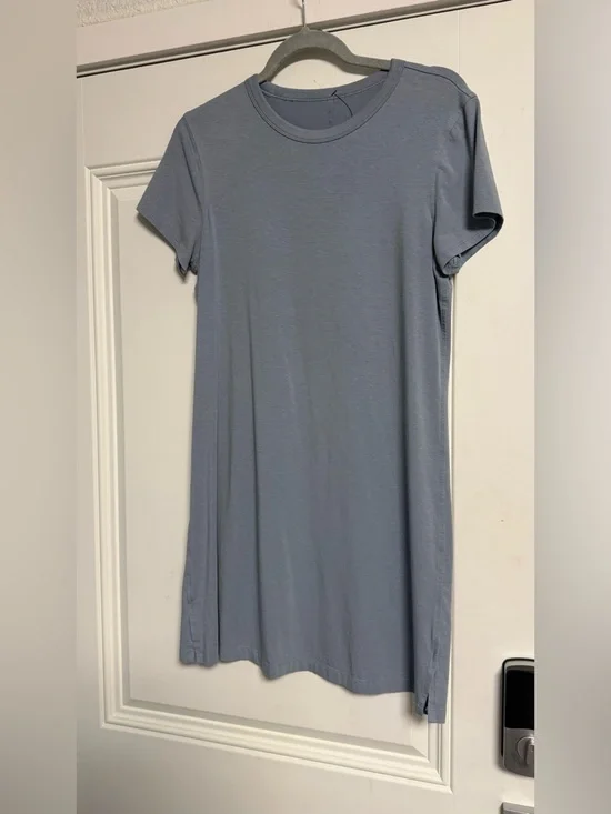 Lululemon All Yours Short Sleeve T-Shirt Dress - Blue - Size 4/6 - Picture 2 of 9